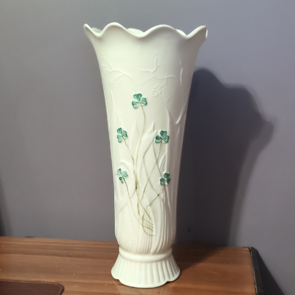Beleek Vase